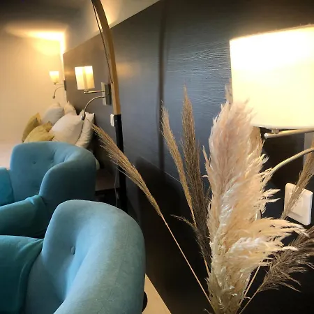 La Cosy De Julie , Un 2 Pièces Avec Parking Privé *