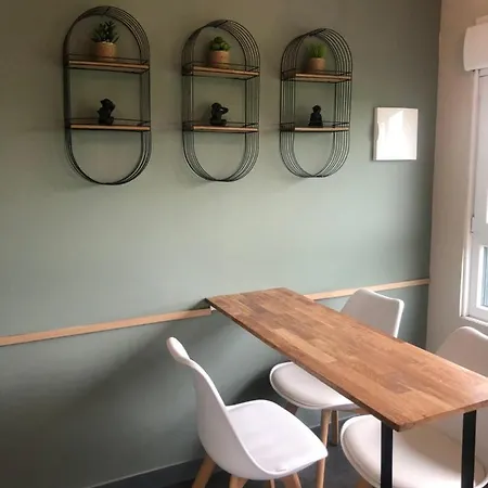 La Cosy De Julie , 2 Pieces Parking Prive Cosyade Bourbourg