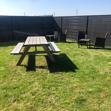 La Cosy De Julie , 2 Pieces Parking Prive Cosyade Bourbourg